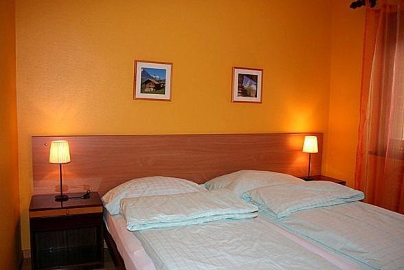 Motel Au Gros Pre เดเลมงต์ ห้อง รูปภาพ